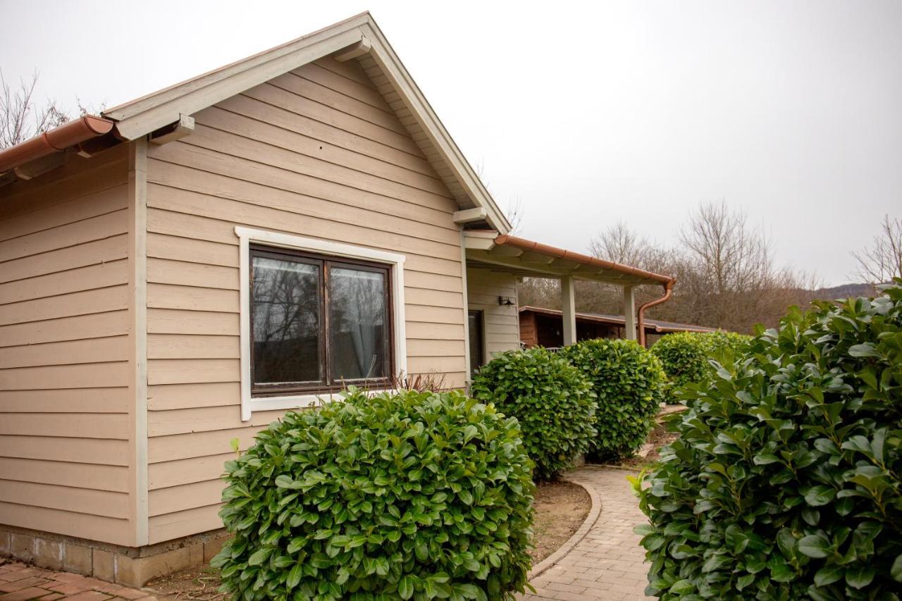 Jásd Kingsdale Farm Guest House מראה חיצוני תמונה