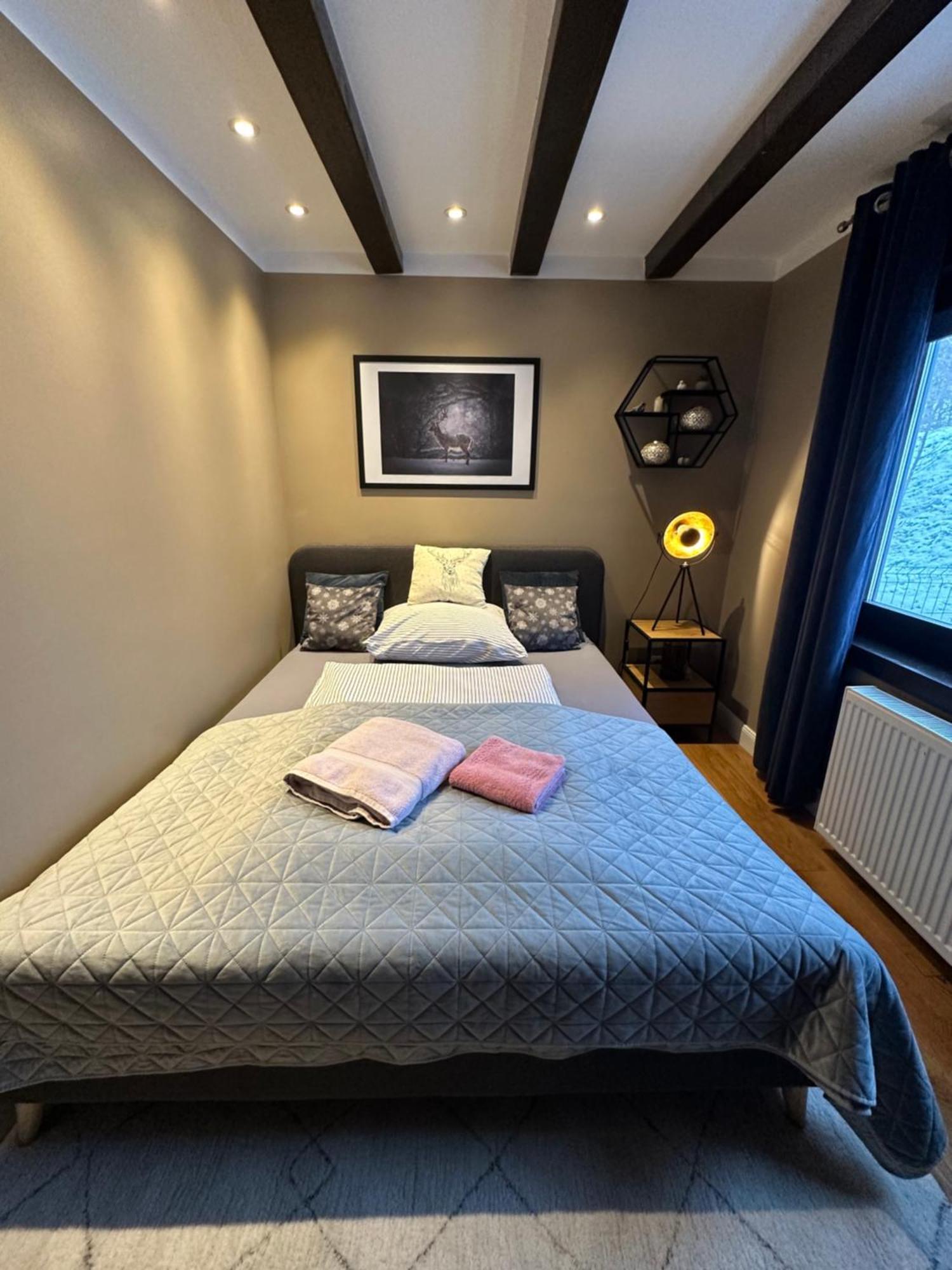 Jásd Kingsdale Farm Guest House מראה חיצוני תמונה